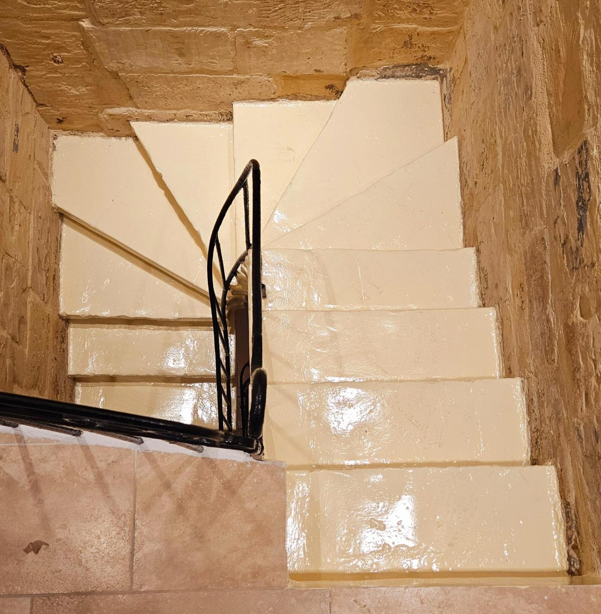Gunlayer Maisonette Floriana Zewnętrze zdjęcie